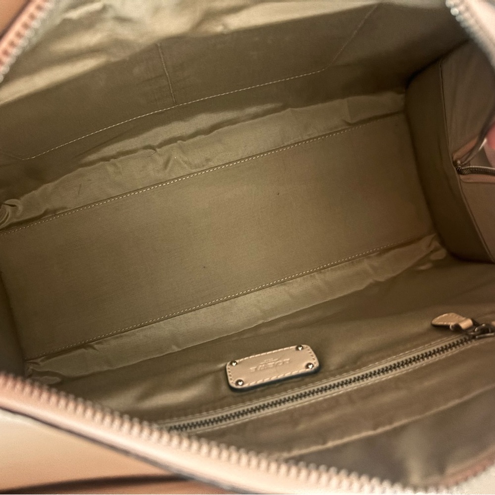 LOEWE Amazona 36 “Powder Pink” Tan Calfskin Leather Handbag RETAIL $4600+ - Picture 10 of 16